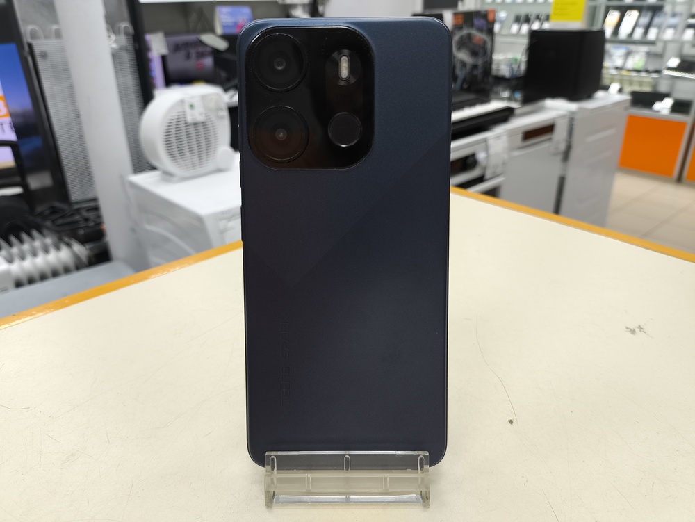 Смартфон Tecno Spark Go 2023 4/64