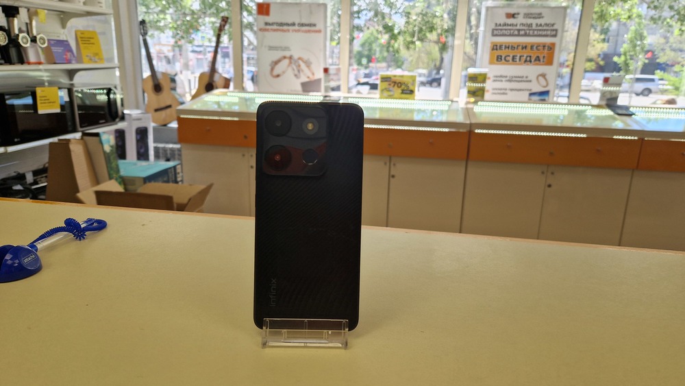 Смартфон Infinix Smart 7 4/64