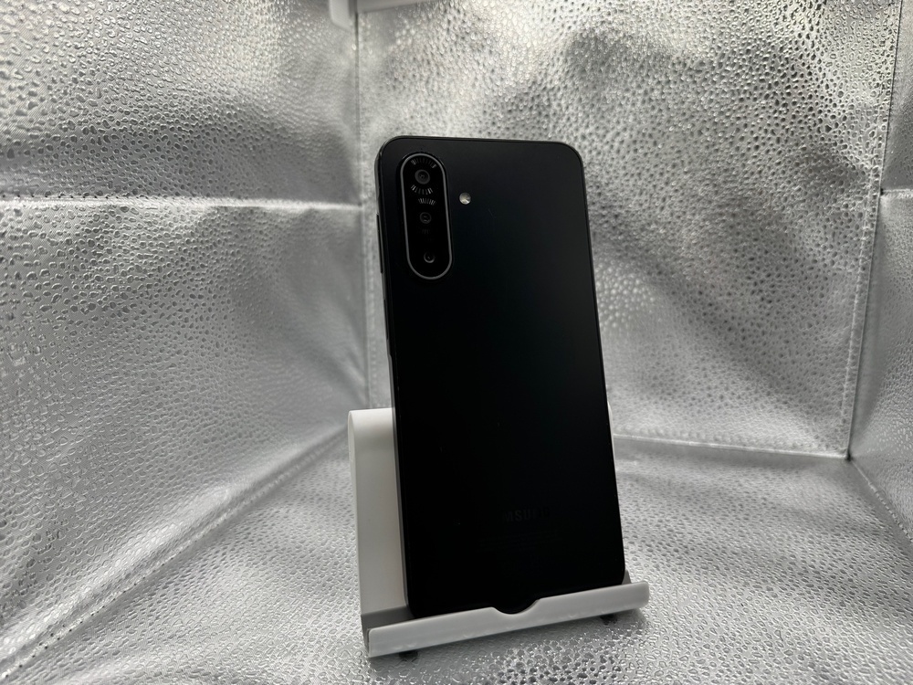 Смартфон Samsung Galaxy A17 4/128