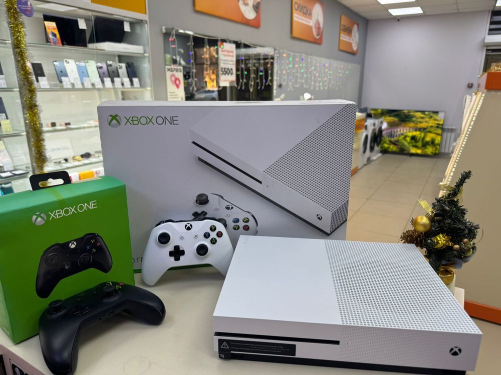 Игровая приставка Xbox One S 500Gb