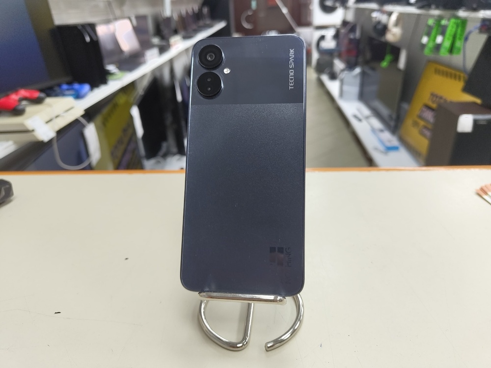 Смартфон Tecno Spark 9 PRO 4/128