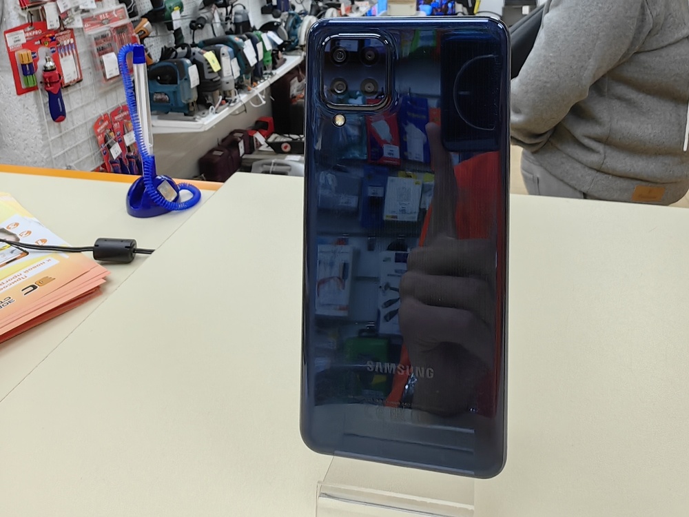 Смартфон Samsung Galaxy M32 6/128