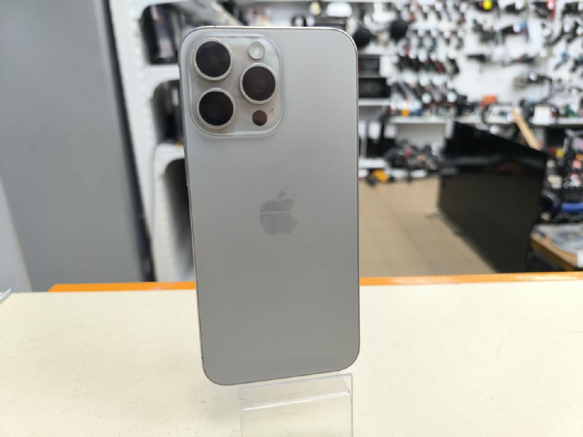 Смартфон Apple iPhone 15 Pro Max 256Gb