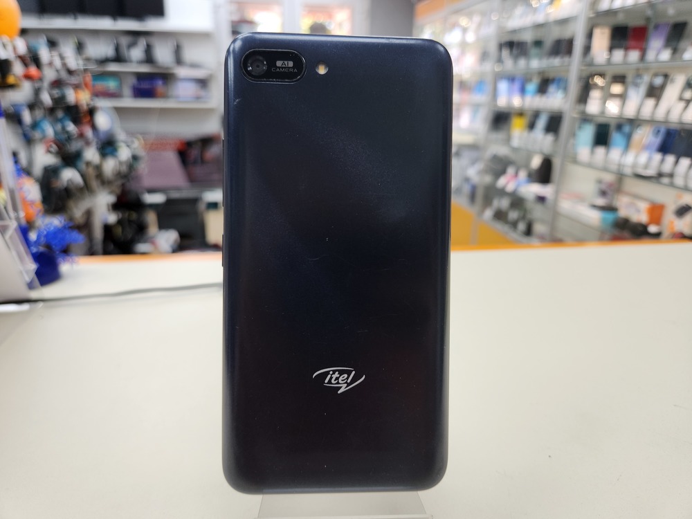 Смартфон Itel A25