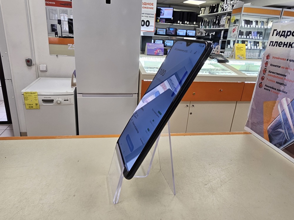 Смартфон Samsung Galaxy A10 2/32