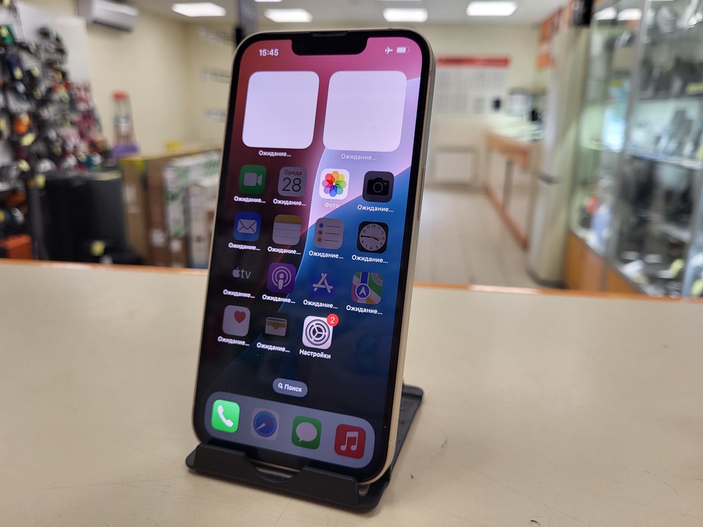 Смартфон Apple iPhone 13 128Gb