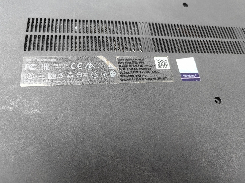 Ноутбук Lenovo 123; A9-9425, Radeon R5 series, 4 Гб, Нет, 120 Гб