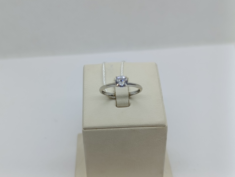 КОЛКМ585 КОЛЬЦО С КАМНЕМ (Au 585)