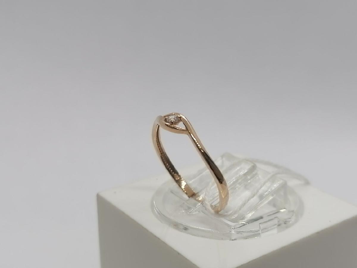 КОЛКМ585 КОЛЬЦО С КАМНЕМ (Au 585)