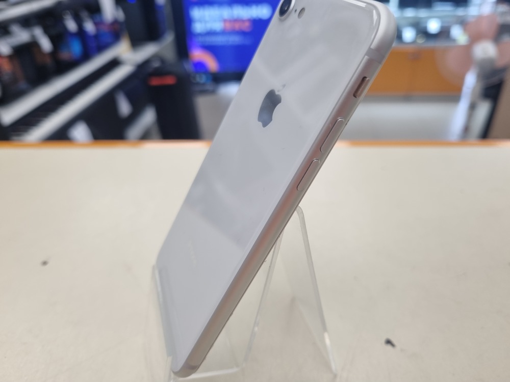 Смартфон Apple iPhone 8 64Gb