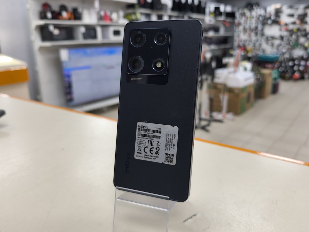 Смартфон Infinix Note 30 PRO 8/256
