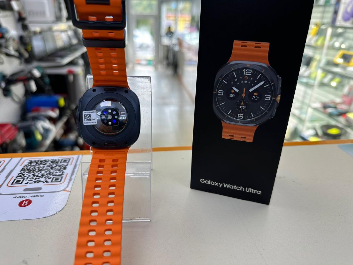 Смарт-часы Samsung Galaxy Watch Ultra 47мм LTE