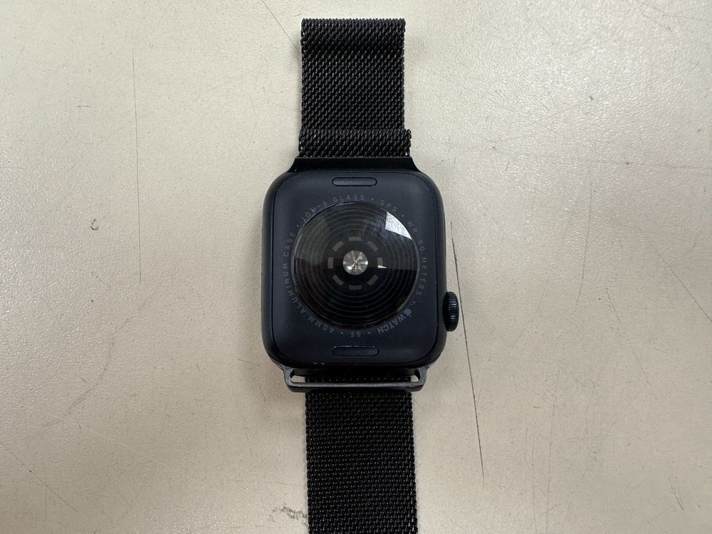 Смарт-часы Apple Watch SE 2022 40mm