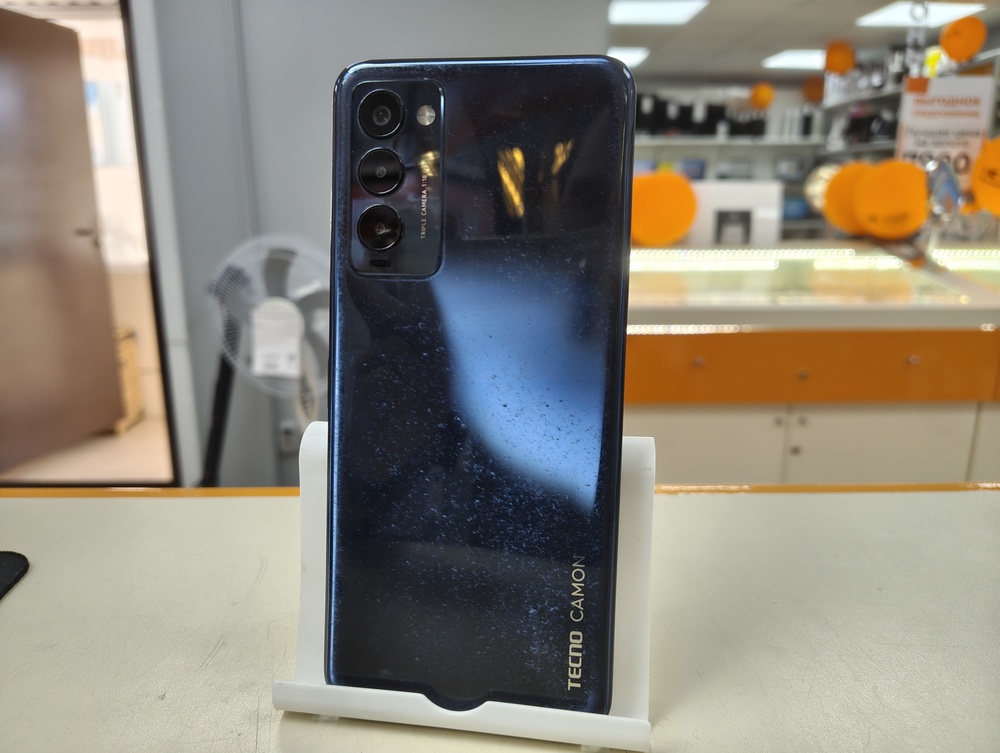 Смартфон Tecno Camon 18 6/128Gb