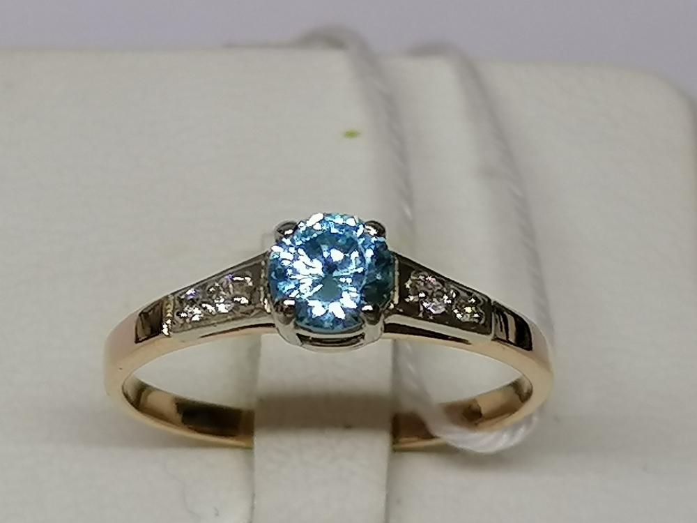 КОЛКМИ585 КОЛЬЦО С КАМНЯМИ (Au 585)