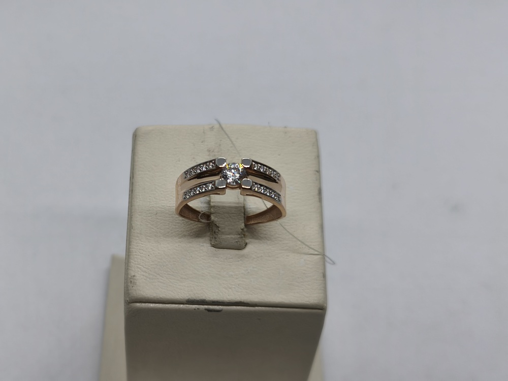 КОЛЬЦО С КАМНЯМИ (Au 585)