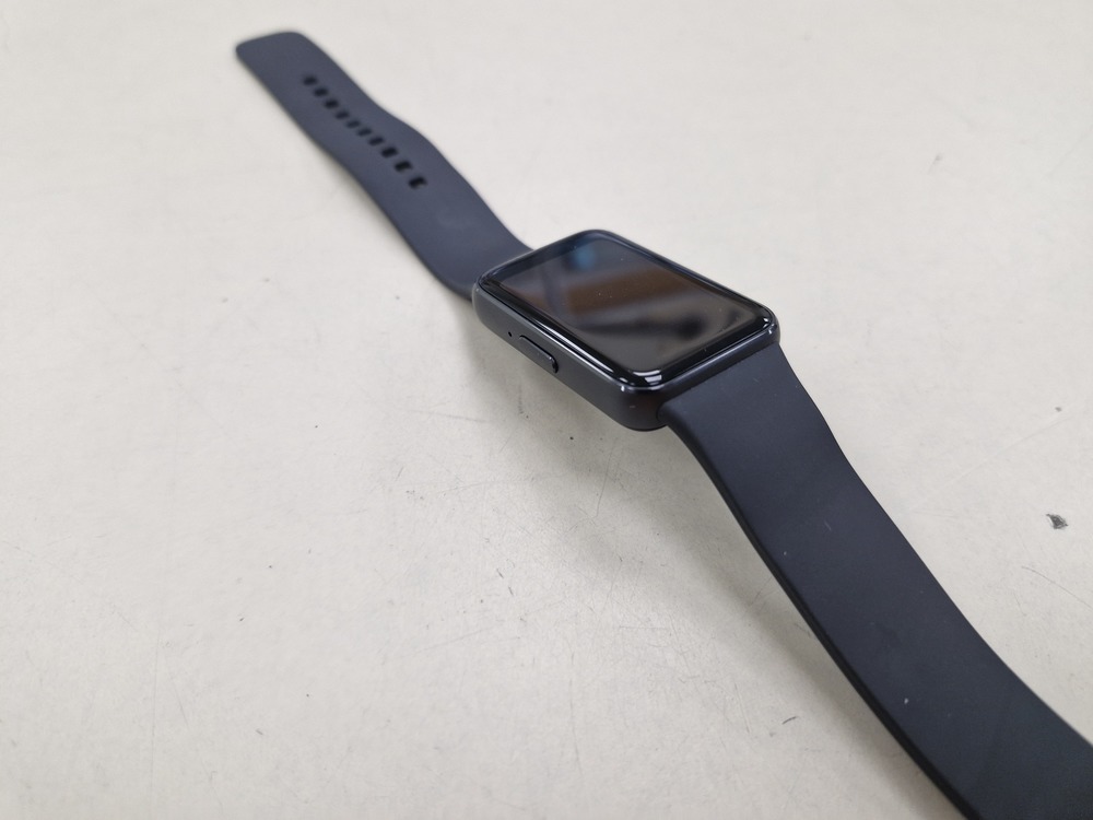 Смарт-часы Samsung Galaxy Fit3