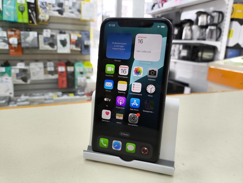 Смартфон Apple iPhone 11 64Gb
