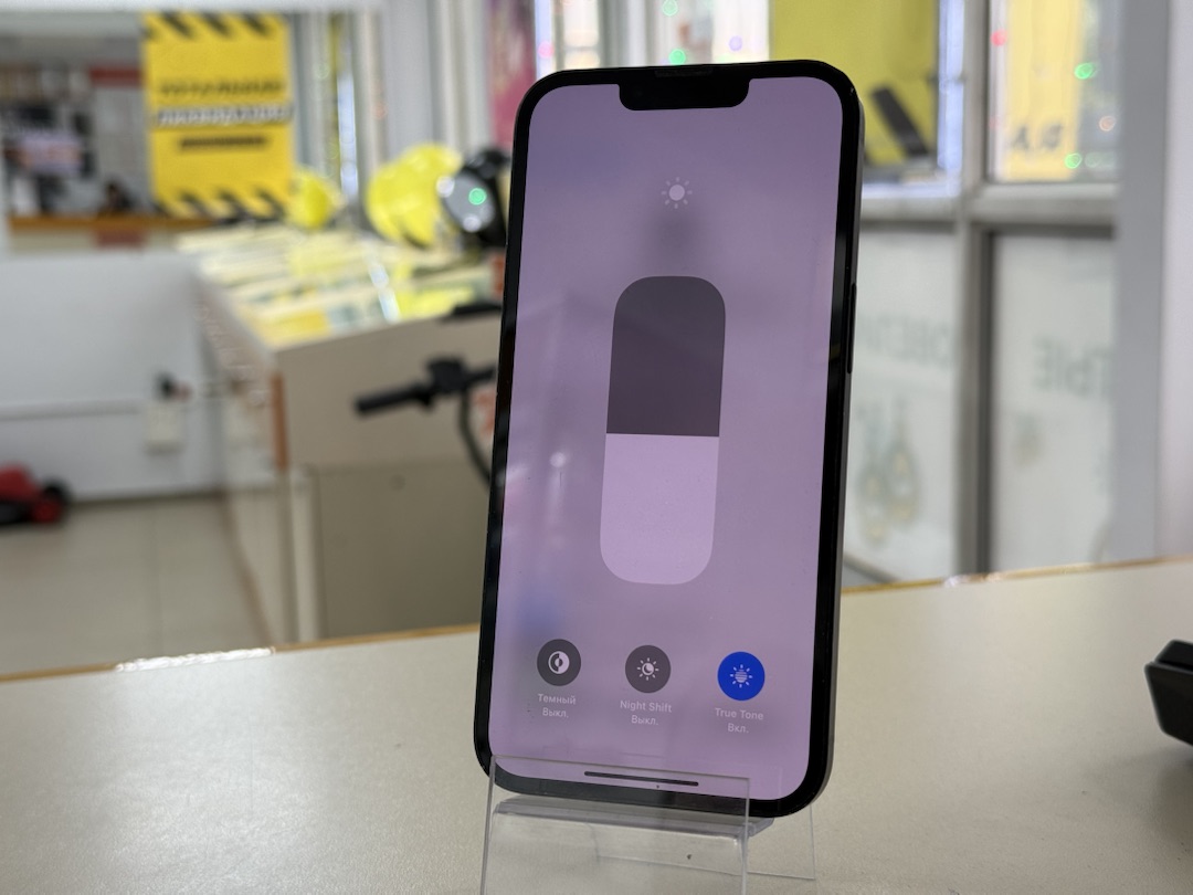 Смартфон Apple iPhone 13 128Gb