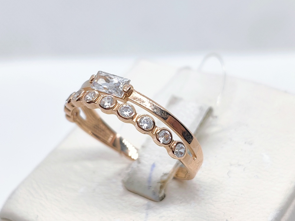 КОЛЬЦО С КАМНЯМИ (Au 585)