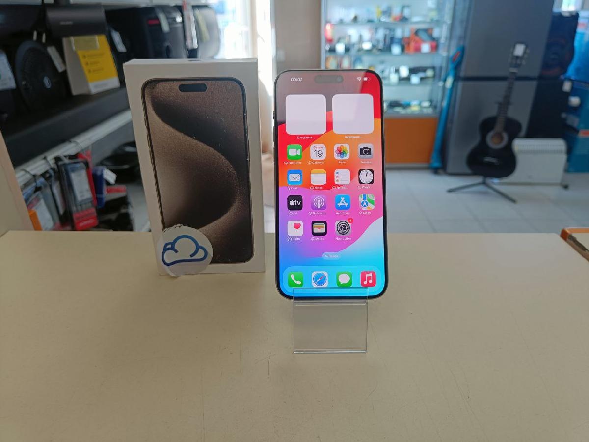 Смартфон Apple iPhone 15 Pro Max 256Gb