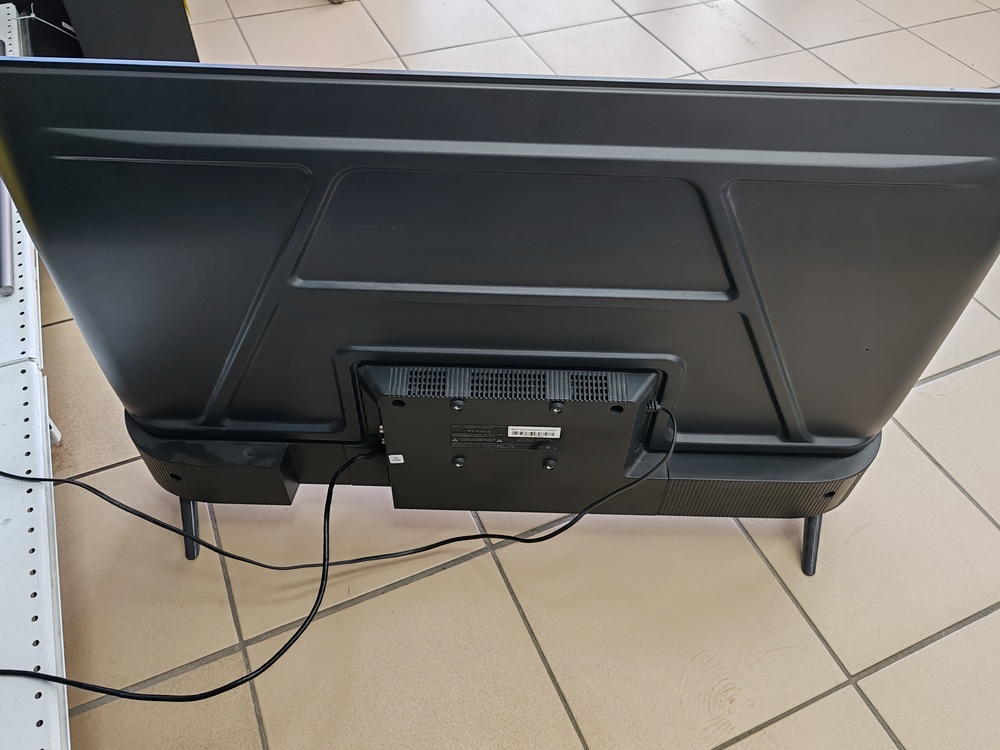 LED Телевизор iFFALCON 40S53