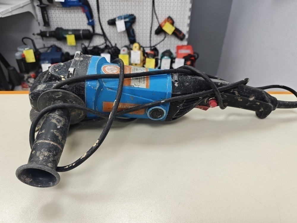 Угловая шлифмашина Stern AG95151P