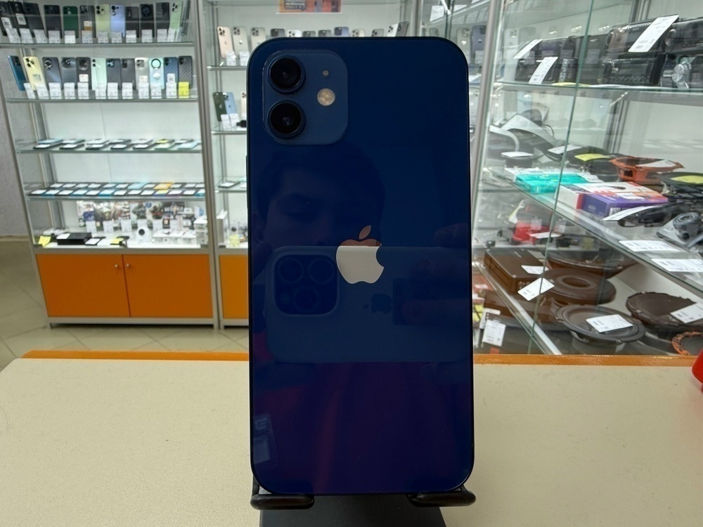 Смартфон Apple iPhone 12 128Gb