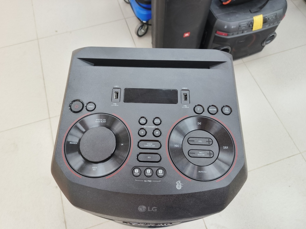 Музыкальный центр LG XBOOM RNC7