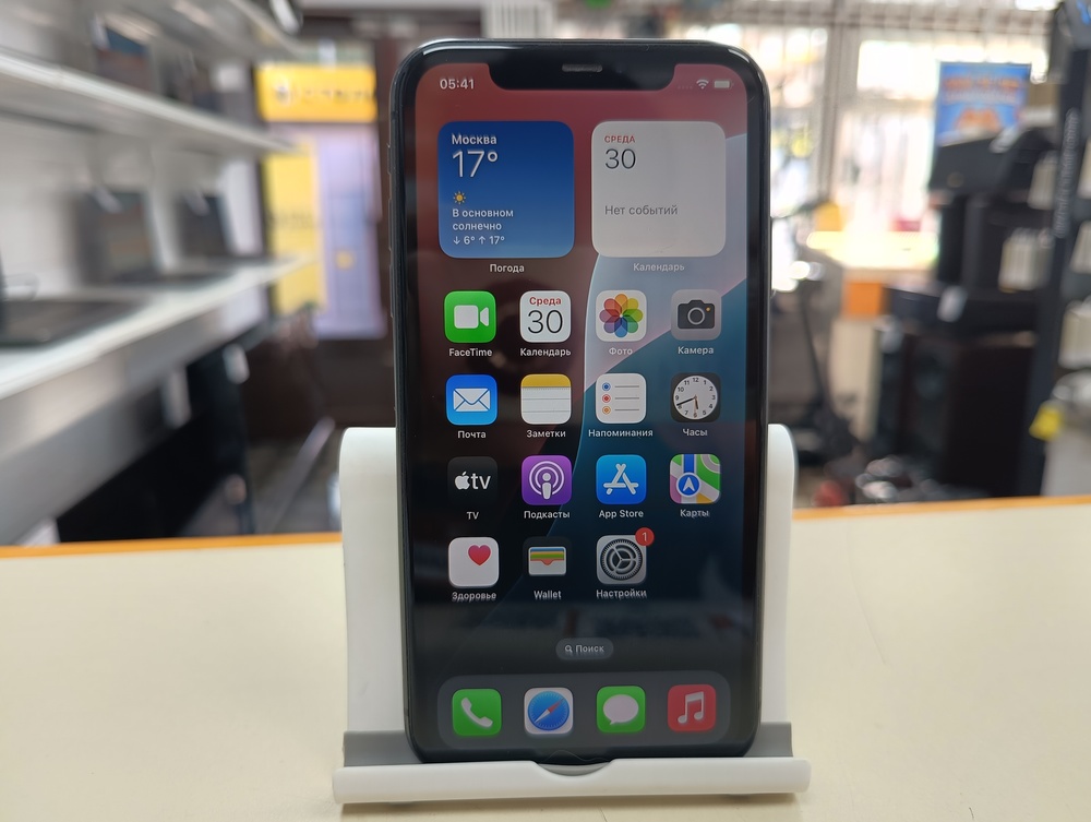 Смартфон Apple iPhone 11 64Gb