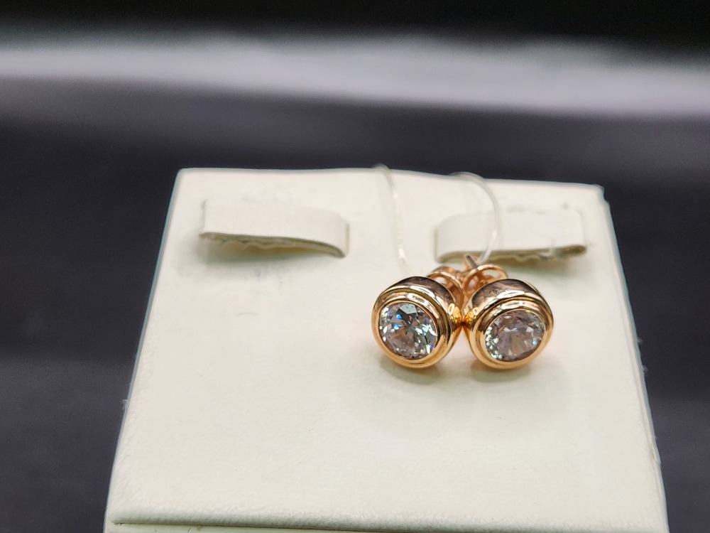 СЕРЬГИ ПУСЕТЫ с камнями (Au 585)