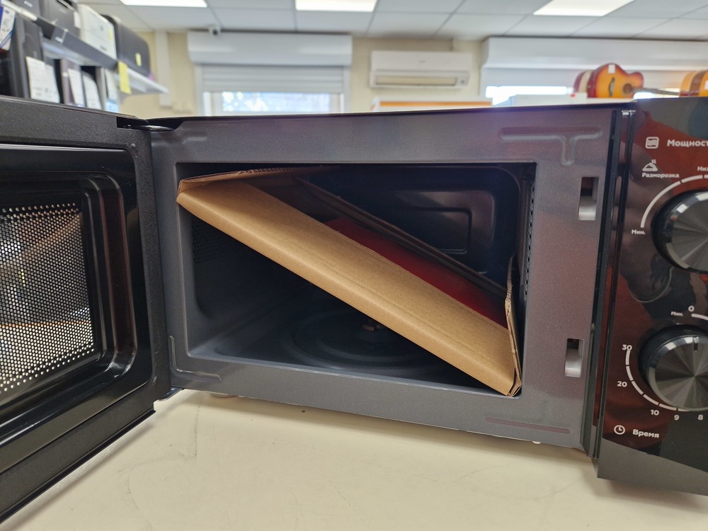 Микроволновая печь BQ MWO-20004SM/W