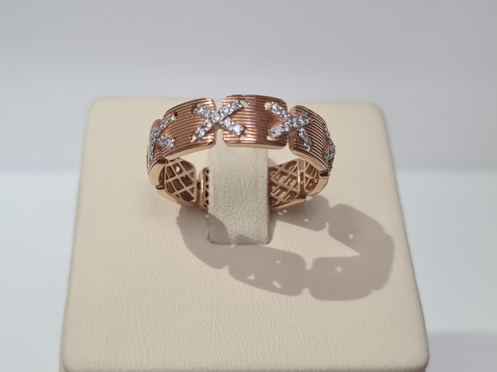 КОЛЬЦО С КАМНЯМИ (Au 585)