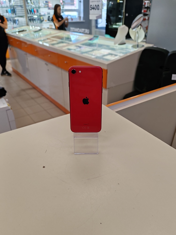 Смартфон Apple iPhone SE 2020 64Gb