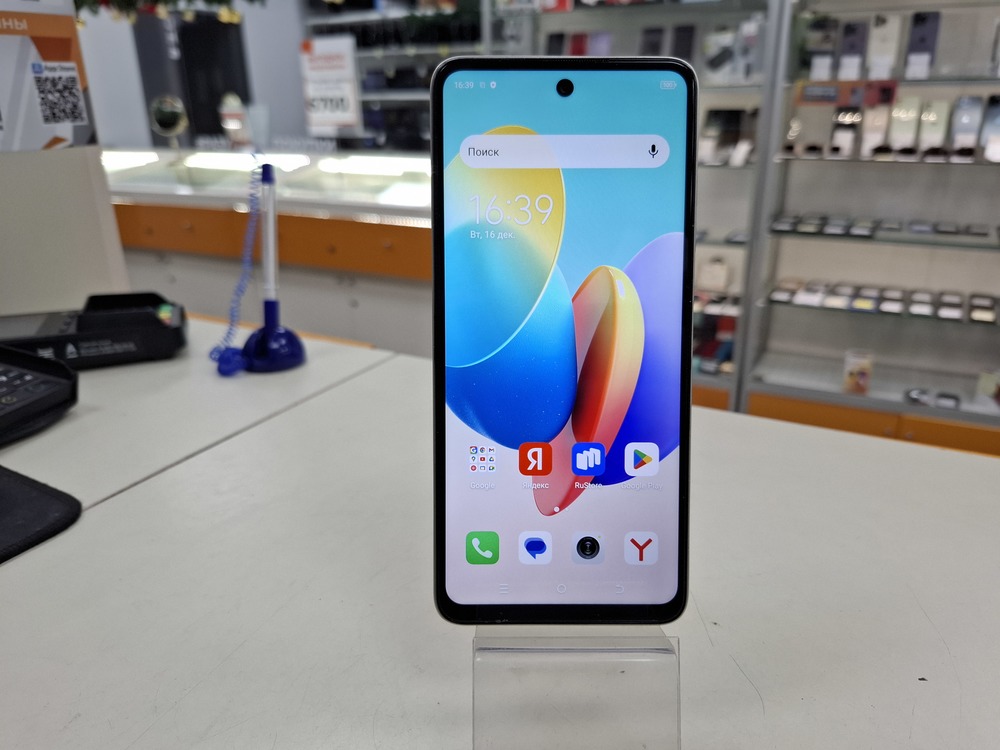 Смартфон Tecno Spark Go 2024 3/64