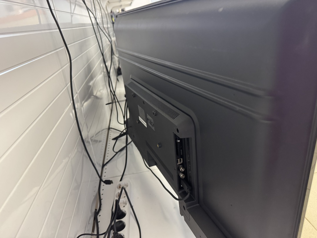 LED Телевизор Haier 42 Smart TV HX