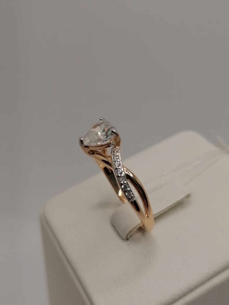 КОЛЬЦО С КАМНЯМИ (Au 585)