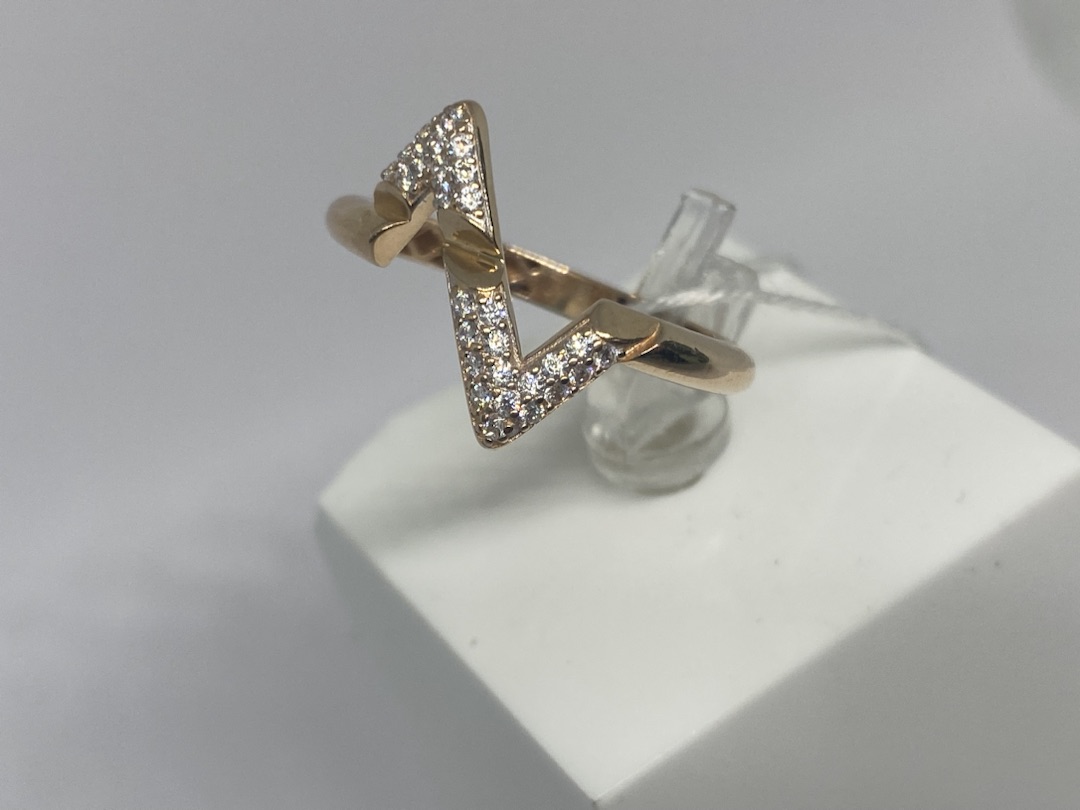 КОЛКМИ585 КОЛЬЦО С КАМНЯМИ (Au 585)