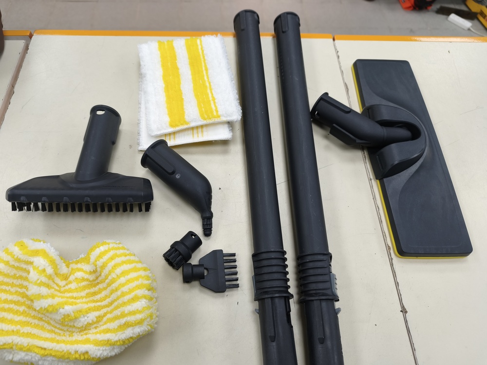 Пароочиститель Karcher SC 4 Deluxe