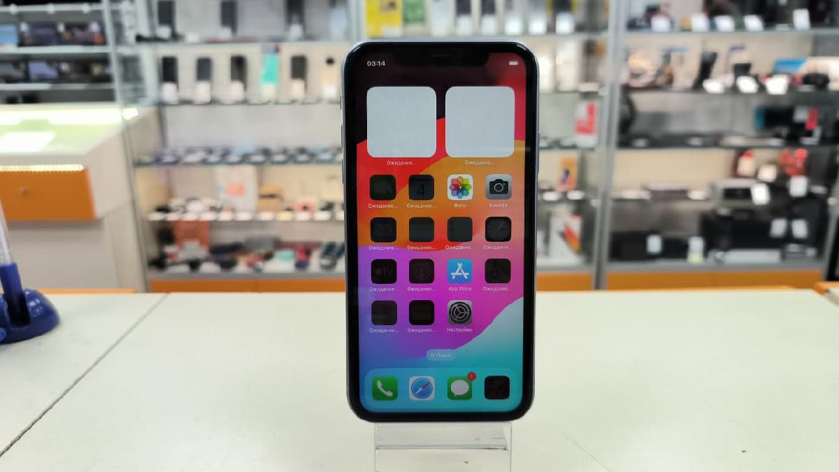 Смартфон Apple iPhone 11 128Gb