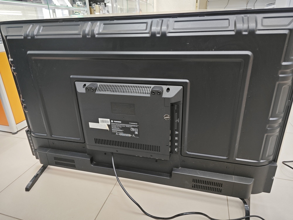 LED Телевизор Telefunken LED43S94T2S