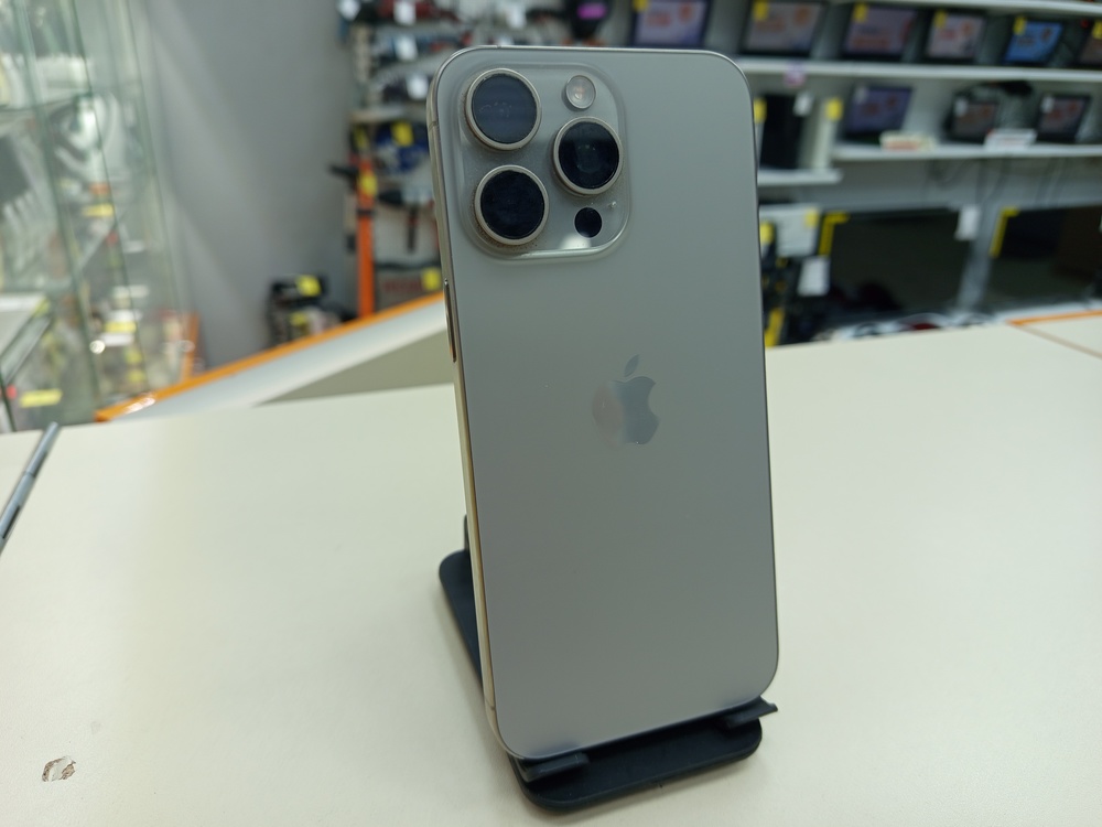 Смартфон Apple iPhone 15 Pro Max 256Gb