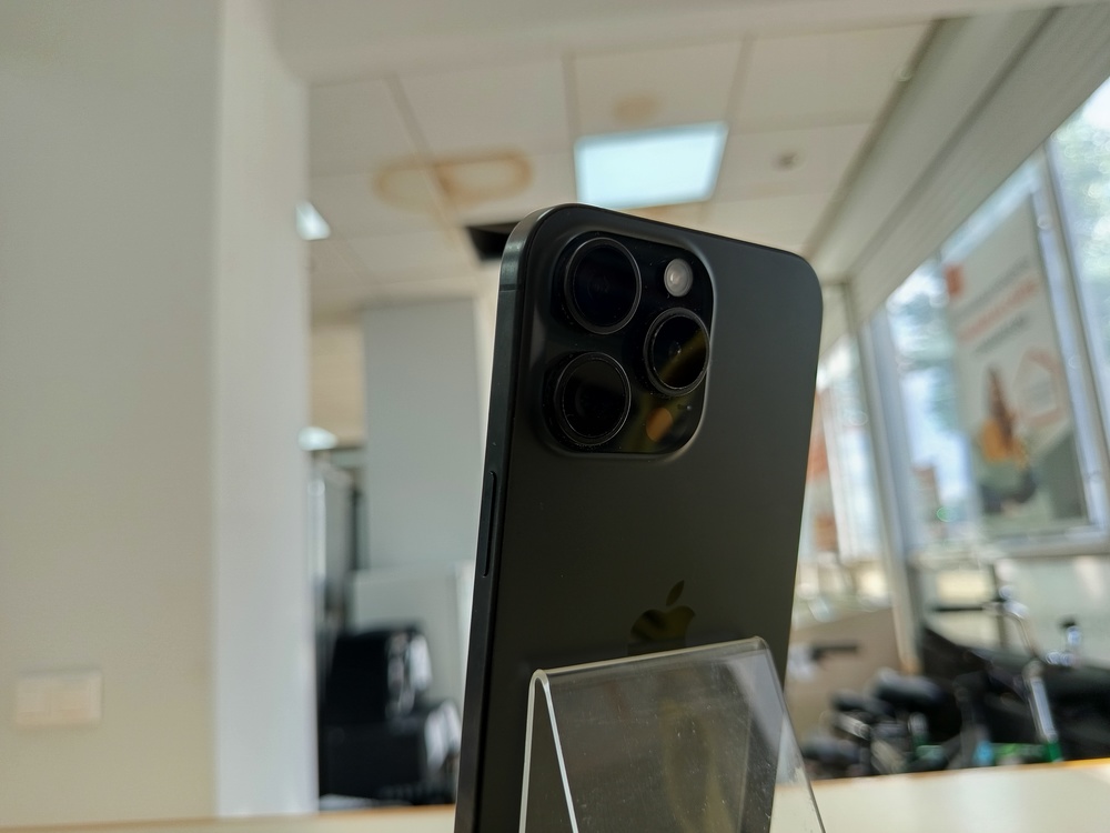 Смартфон Apple iPhone 15 Pro Max 256Gb