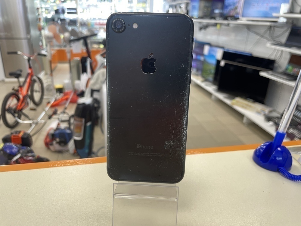 Смартфон Apple iPhone 7 32Gb