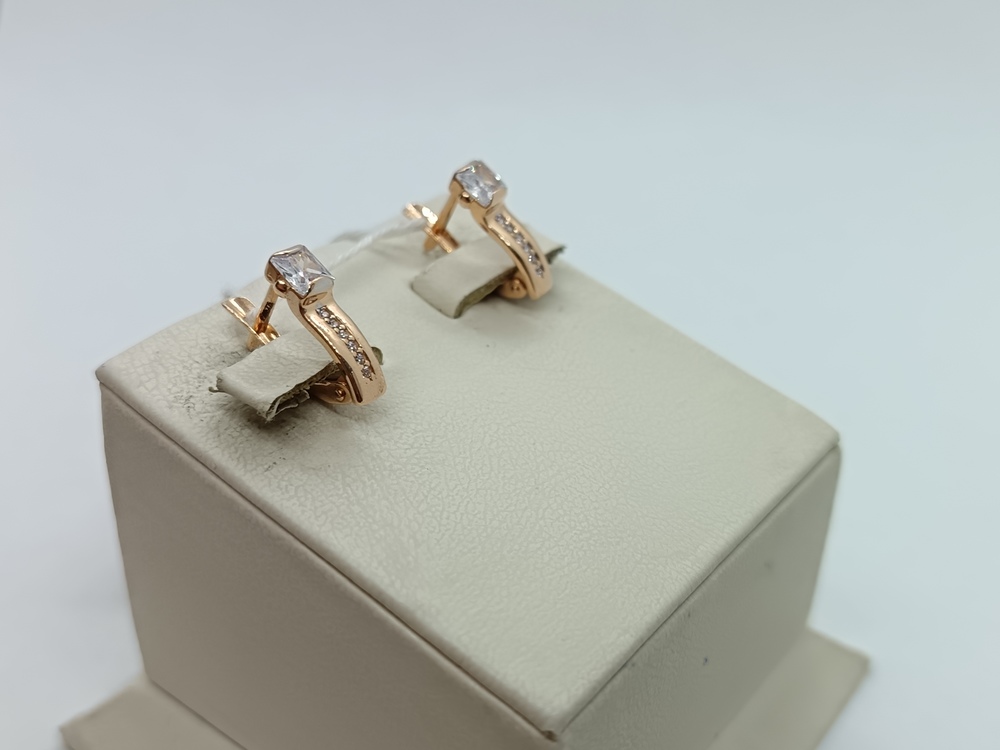 СКМИ585 СЕРЬГИ С КАМНЯМИ (Au 585)