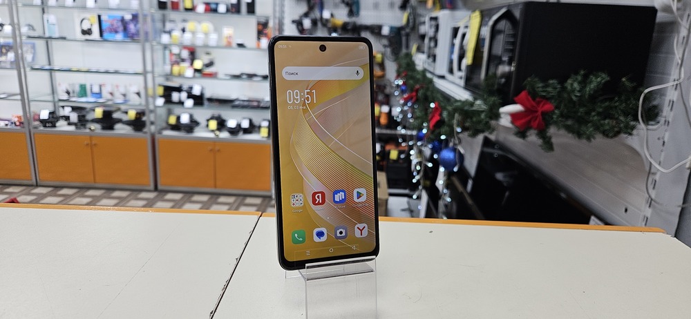 Смартфон Infinix Smart 8 4/128