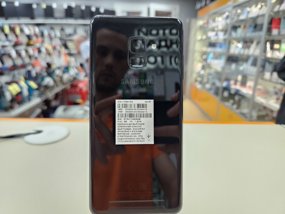 Смартфон Samsung Galaxy A8 Plus 2018 4/64