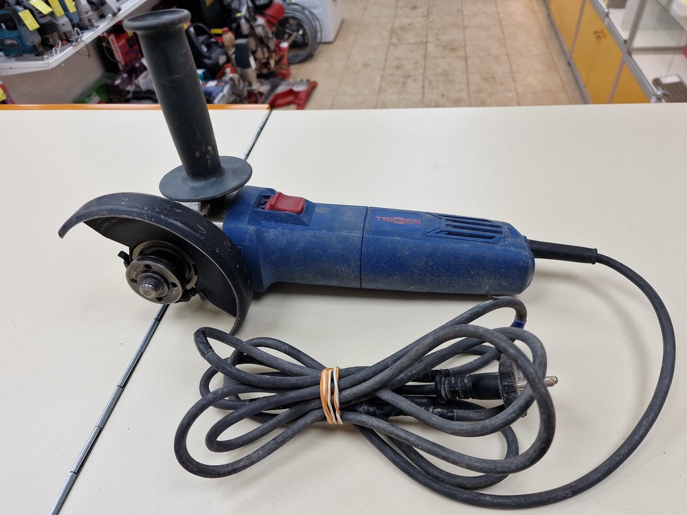 Угловая шлифмашина Triger 20035