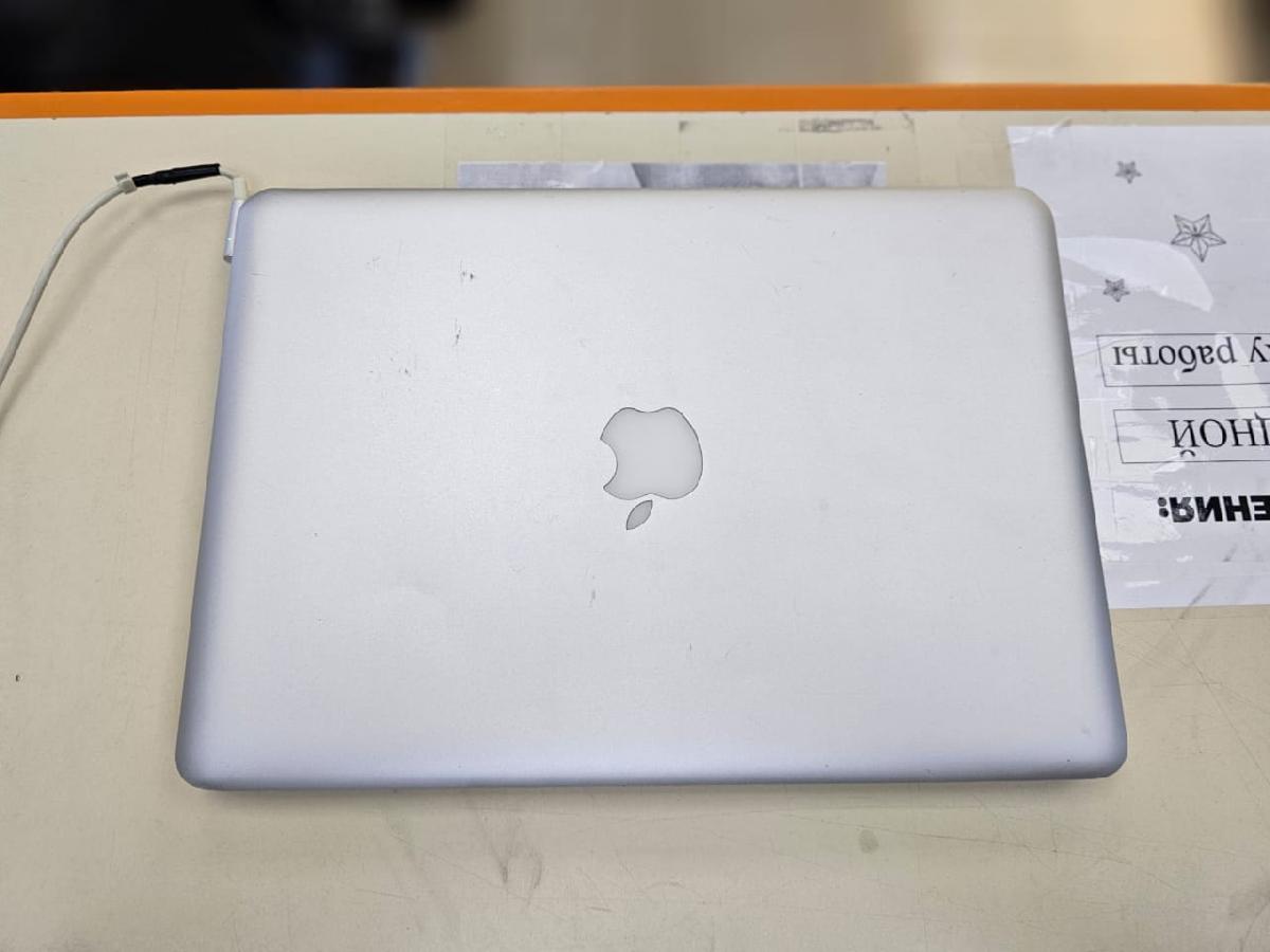 Ноутбук Apple MacBook Pro