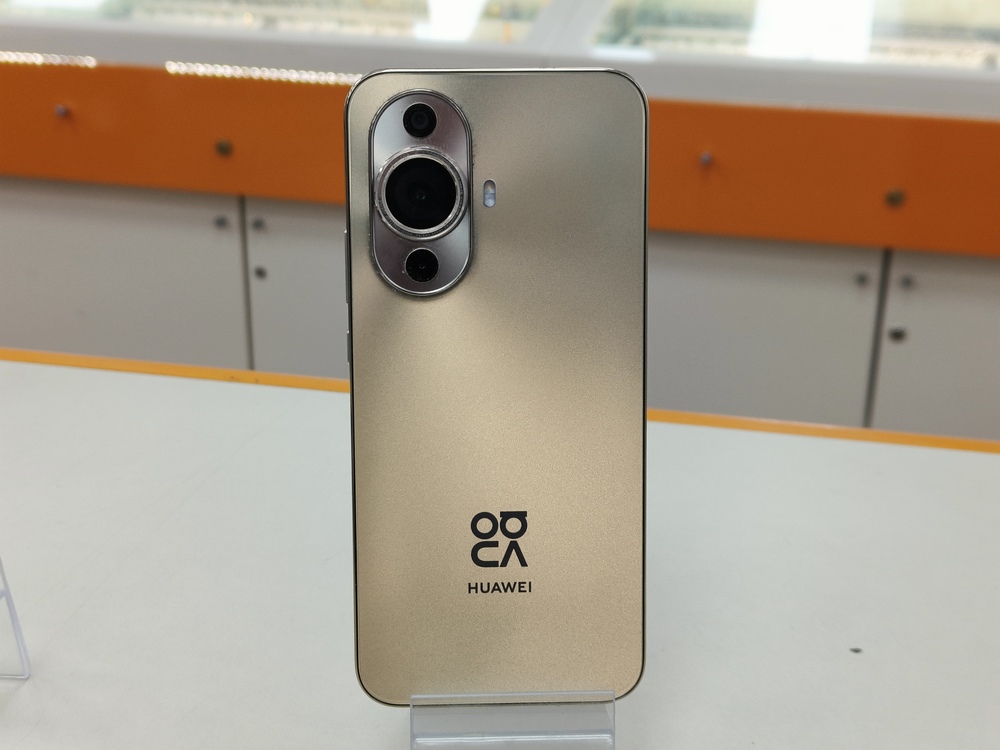 Смартфон Huawei Nova 11 8/256